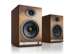 Audioengine HD5 HOME MUSIC SYSTEM walnut Bluetooth Speaker Small