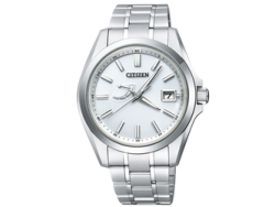 CITIZEN The CITIZEN AQ1040-53A Watch Small