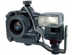 Camera Bracket Etsumi Strobe Protector Pro DX-6046 Small