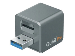 Maktar Qubii Pro MKPQS-SG USB microSD space gray Card Reader Small