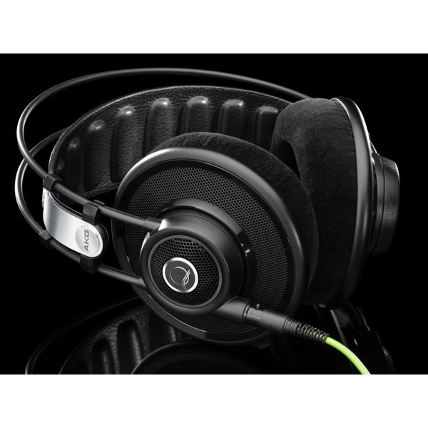 AKG Q701BLK black Earphone Headphone