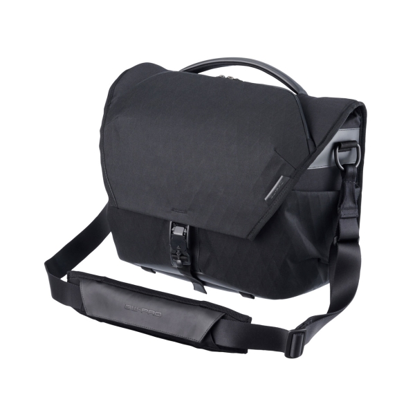 Hakuba GWPRO SGWP23MMSB15 black Camera Bag